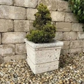 Kő kaspó BUDAPEST KŐKOCKA 46×46×42 BÉZS/HOMOK    